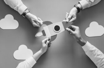 Setting Up a Payroll System for Your Startup